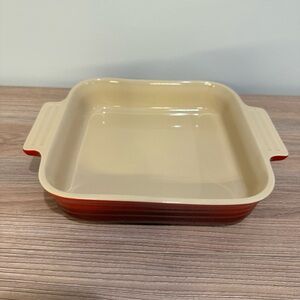 Le Creuset Stoneware 8x8" Square Casserole Baking Dish 07.47 Red